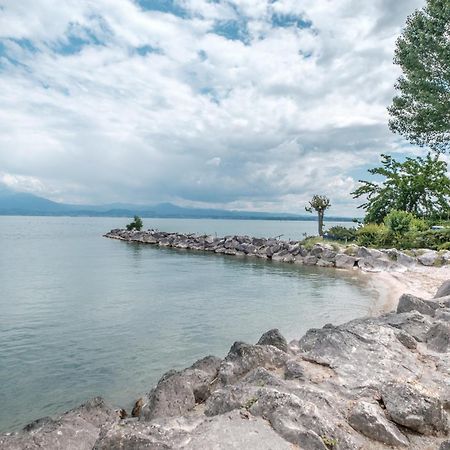Casa Lugana 9 - Monolocale Con Piscina Fronte Lago Sirmione Exteriör bild