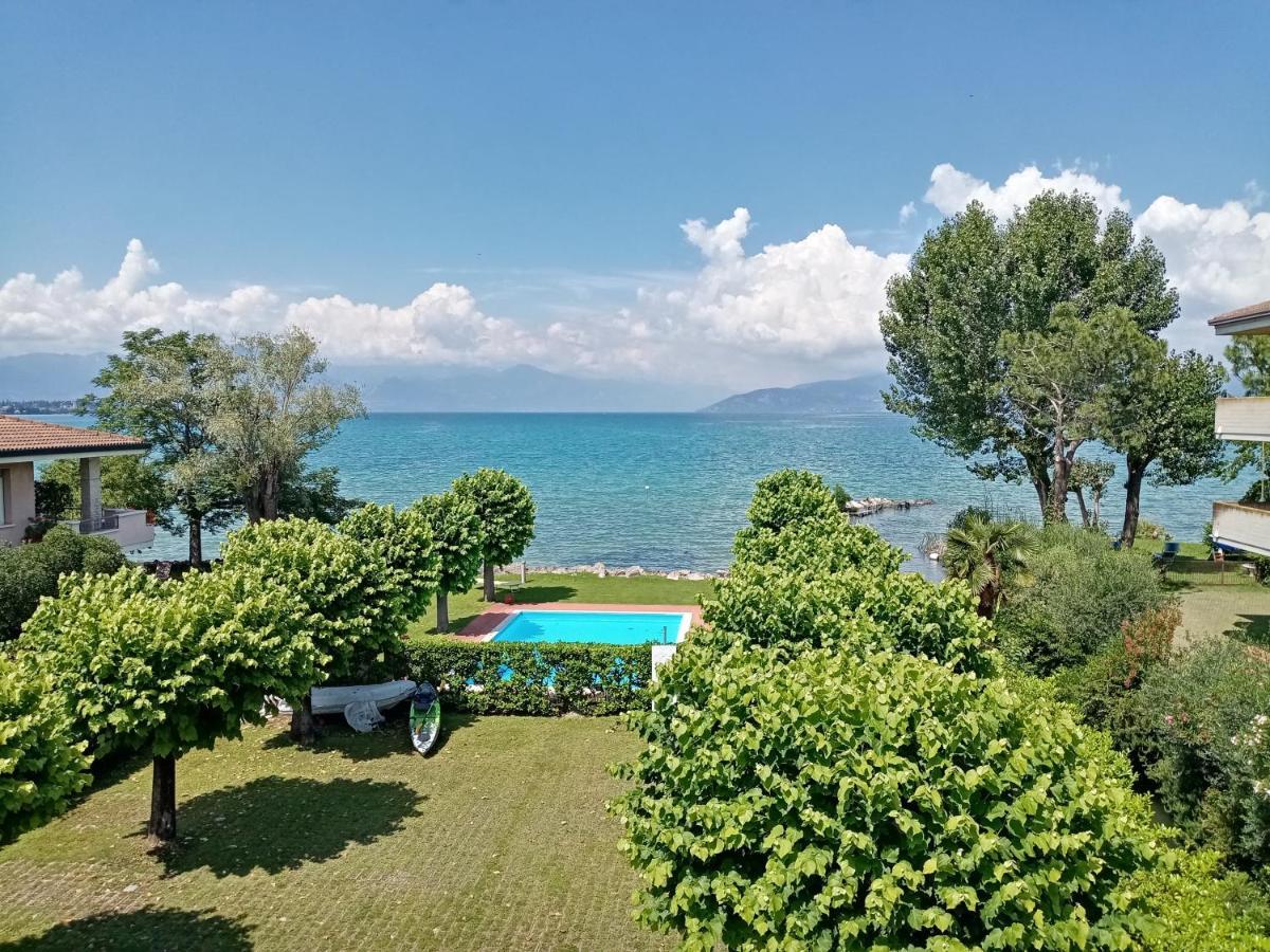 Casa Lugana 9 - Monolocale Con Piscina Fronte Lago Sirmione Exteriör bild